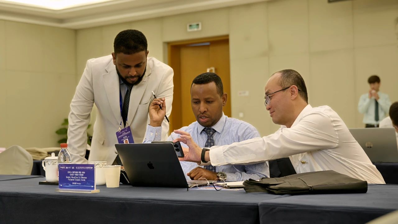 6388774110171660958670140 6388774110171660958670140