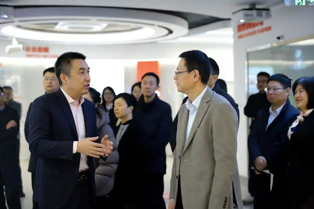 6390564407266642588157107